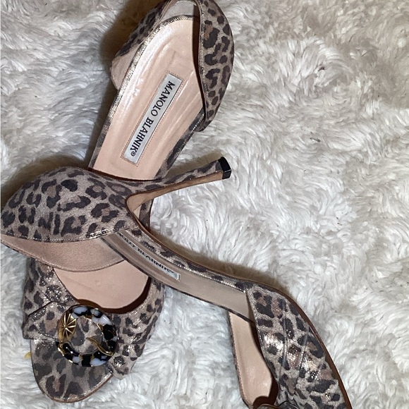 Manolo Blahnik Sedaraby Metallic Leopard Print D'Orsay Peep Toe Heel Size 10.5 - Picture 4 of 6